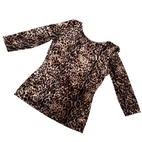 Boston Proper Tops - Boston Proper Leopard Velour Top sz M Mob Wife Animal Print Stretch Made in USA
